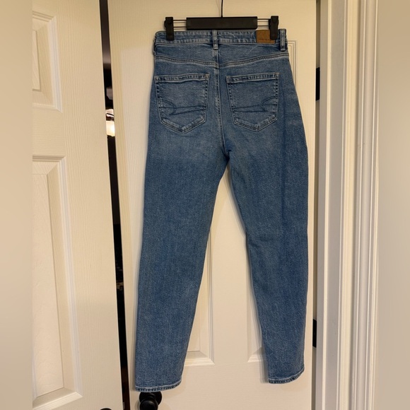 American Eagle Outfitters Women's Blue Distressed Jeans size 2 regular - Picture 5 of 8